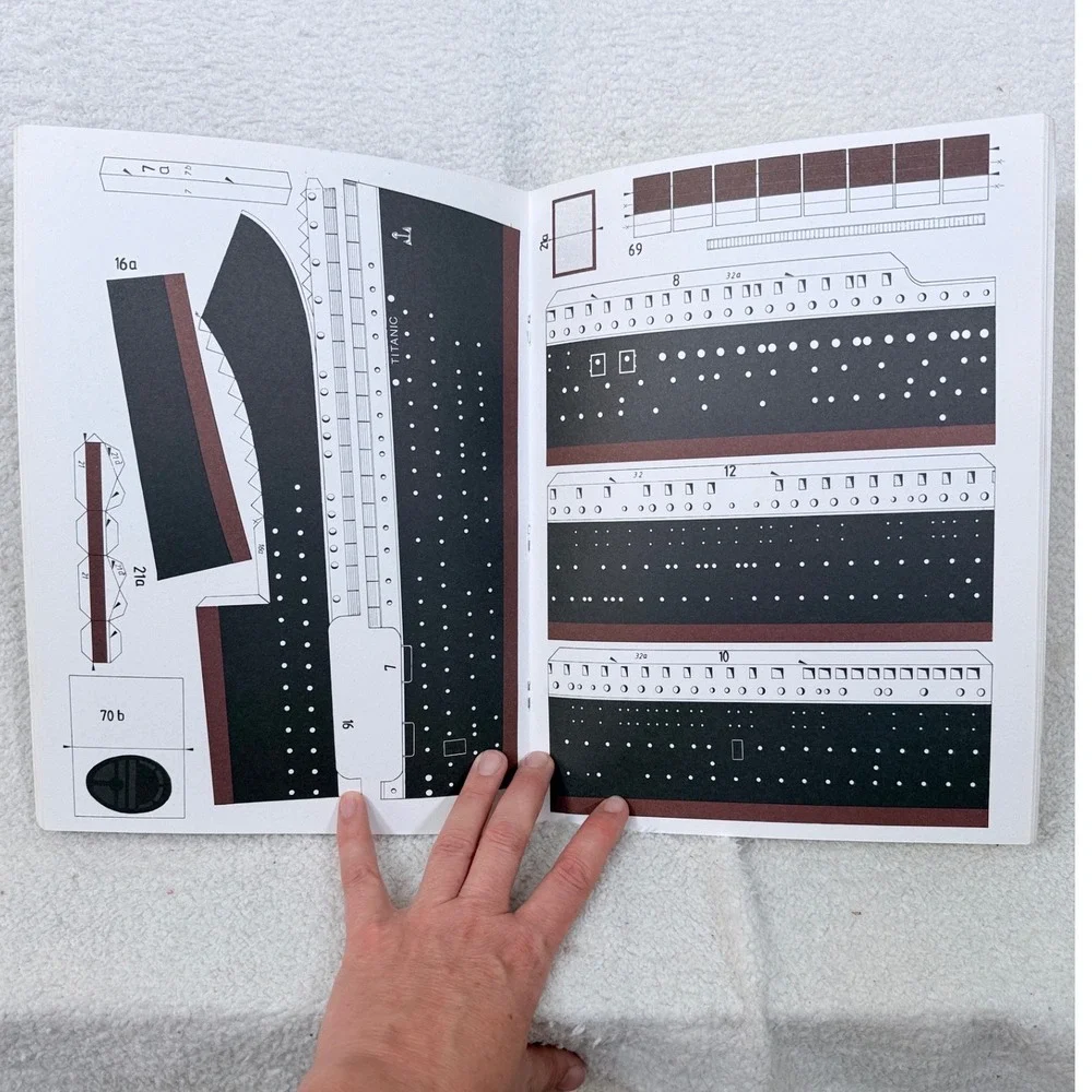 The Complete Guide To Building The Titanic Taschen Paper Model Book Scale 1:200
